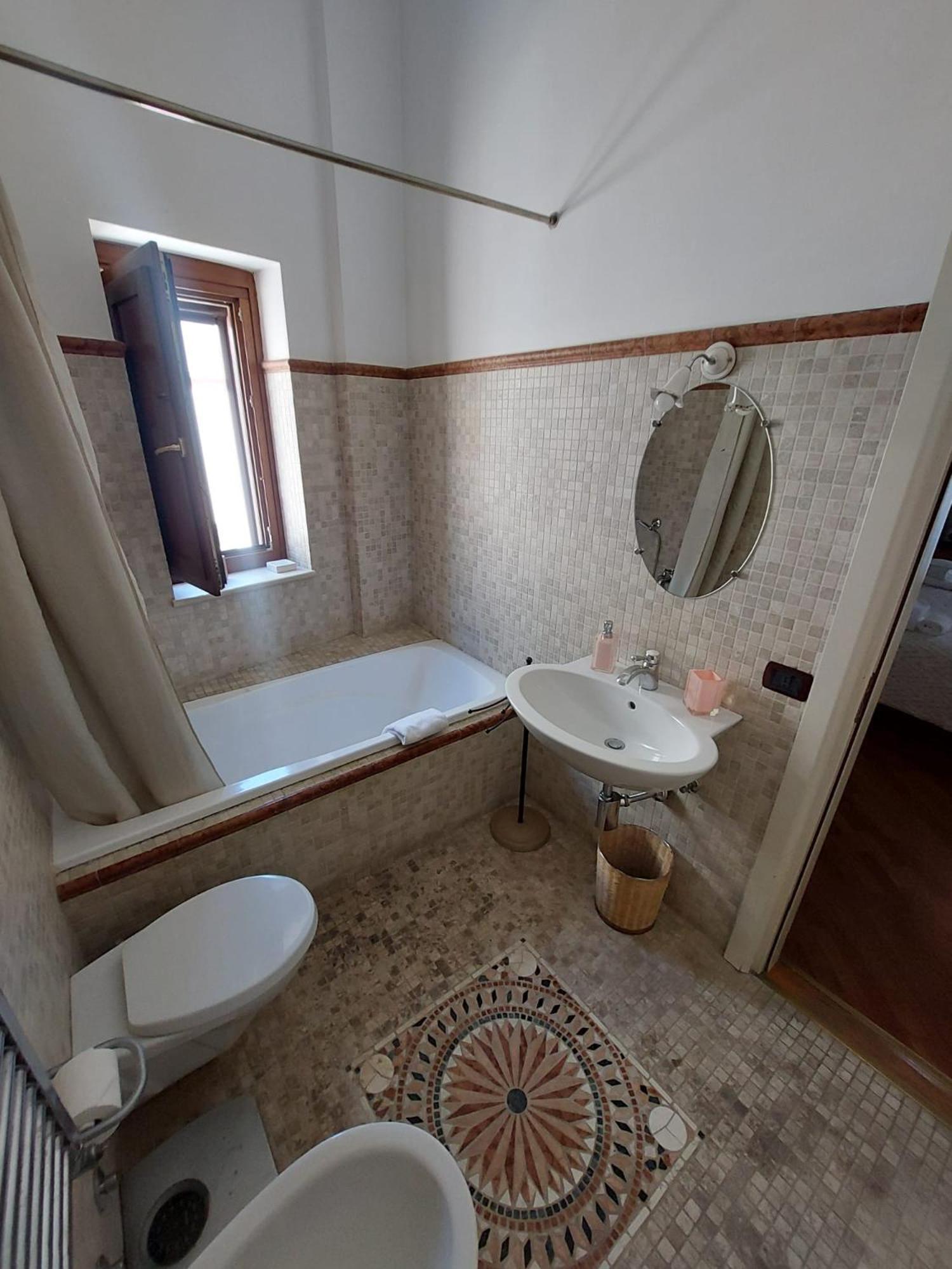 B&B Il Grifone Gioia Del Colle Exterior photo